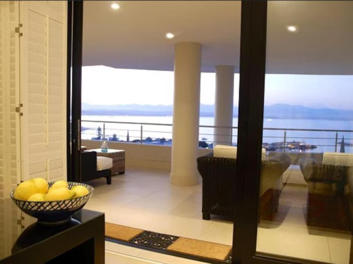 Ana'S Place Apartments Мозел Бей Стая снимка