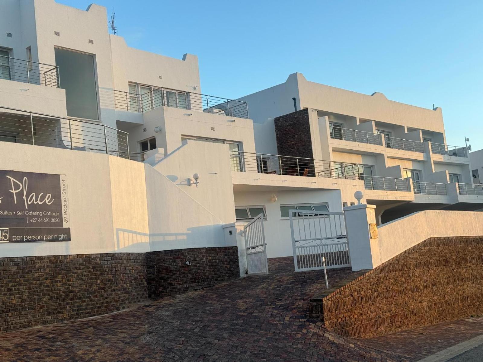Ana'S Place Apartments Мозел Бей Екстериор снимка